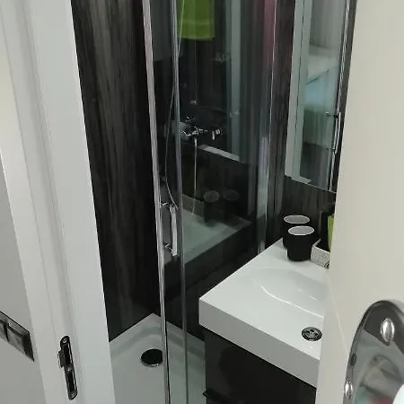 Hausboot Auf Der Mosel Tekne Polich